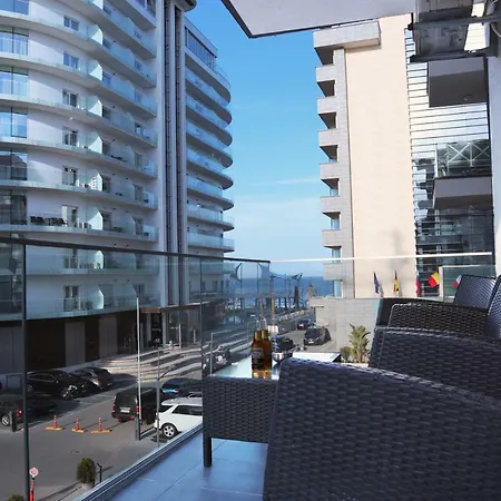 Luxury By The Sea Apartament Mamaja